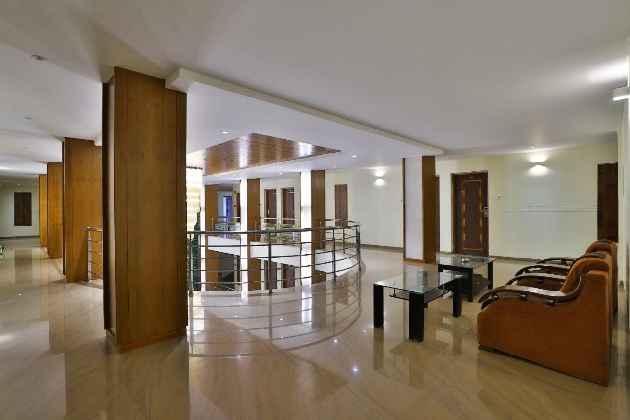 Palette - Hotel Ocean Inn Daman Extérieur photo